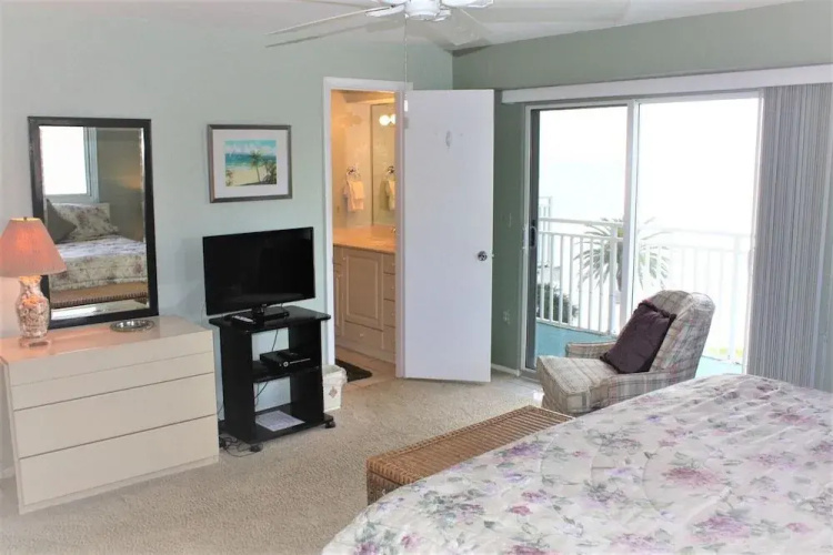 Jamaica Royale 506 - 2 Br Condo