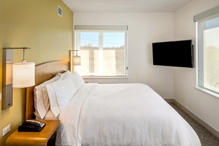 1 Bedroom Executive Double Suite