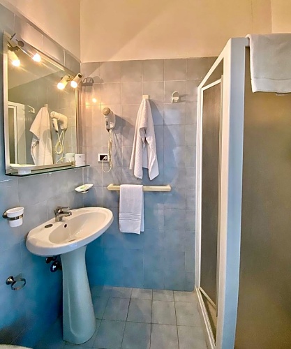 Standard Single room with sea view