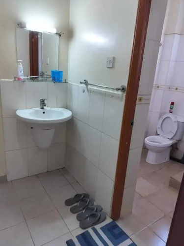 Lux Suites MacDade Apartments