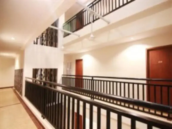 Cilandak Heights Hotel