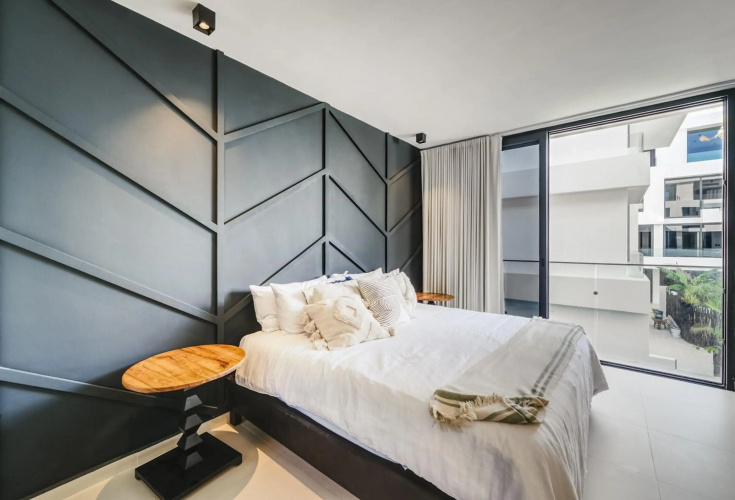 Modern 2BDR with Private Pool, Freestanding Bathtub and Views