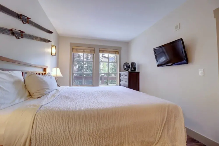 Pp212 Passage Point 2 Bedroom Condo
