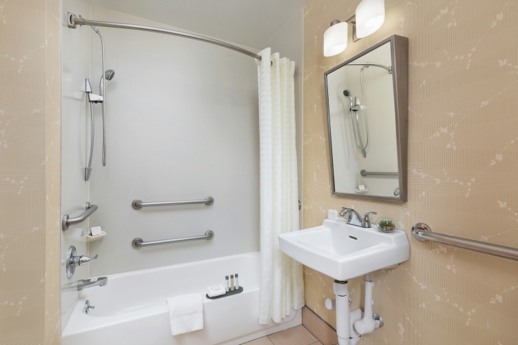 The Hotel @ Fifth Avenue photo 10