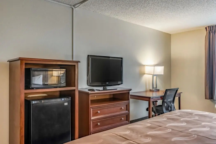 Knights Inn Bucyrus