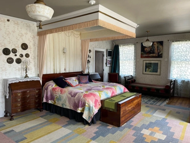 Suite with balcony