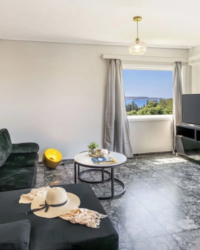 2 Bedrooms Apartment with balcony and with sea view