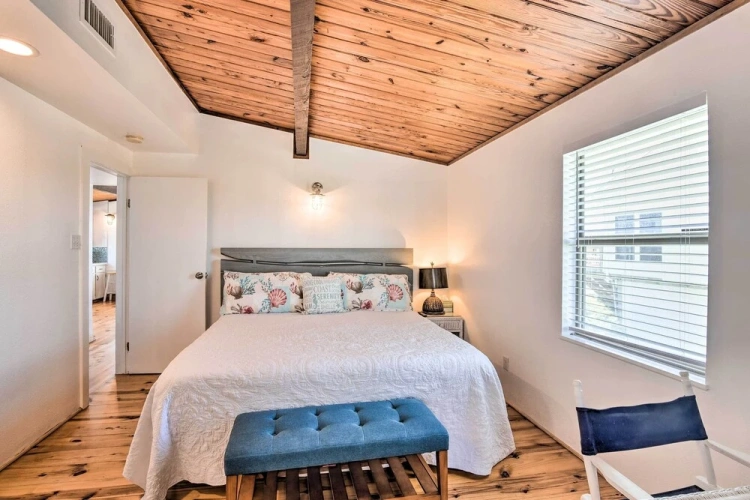 2 Bedrooms Cottage
