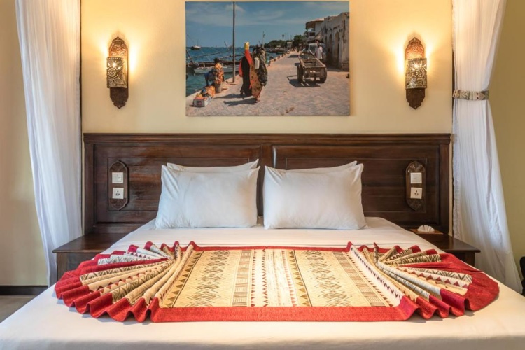 Deluxe Double room with pool view