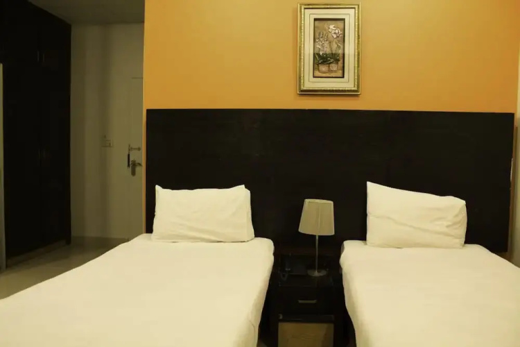 Hotel Country Inn