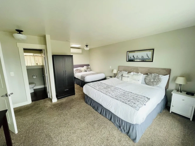 1 Bedroom Deluxe Suite