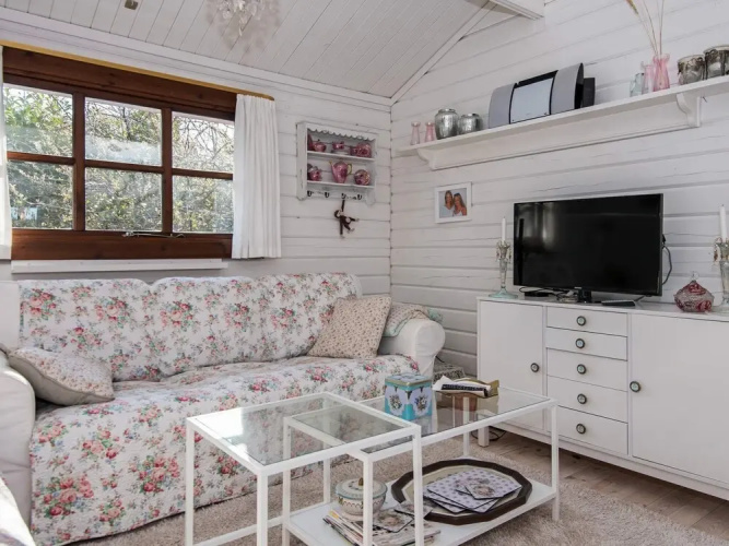 6 Person Holiday Home in Grenaa
