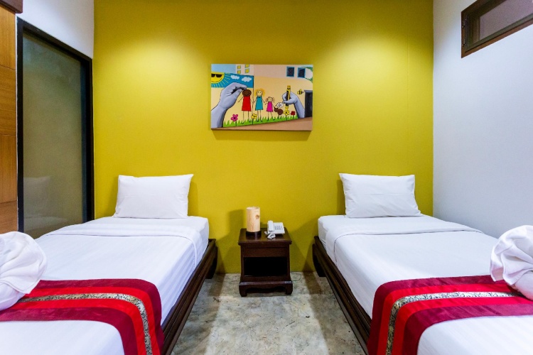 Deluxe Twin room