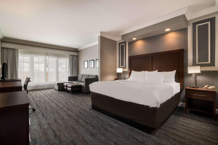 Comfort Inn & Suites Plattsburgh - Morrisonville