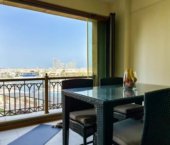 HiGuest - Marina Residences 6
