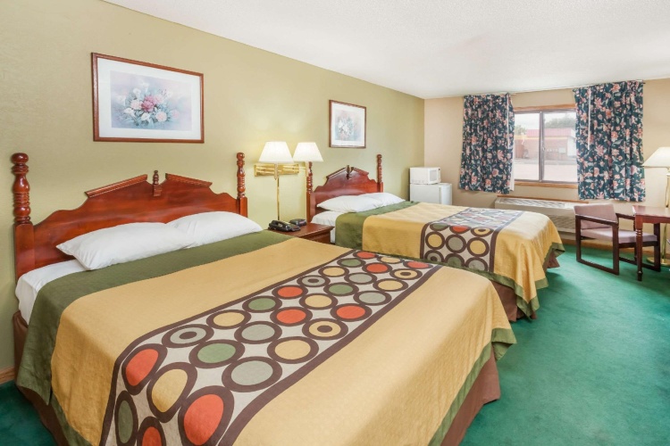 Standard Quadruple room