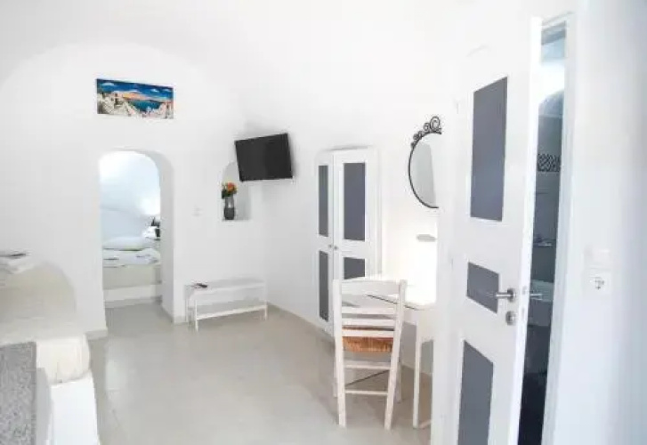 White Side Suites