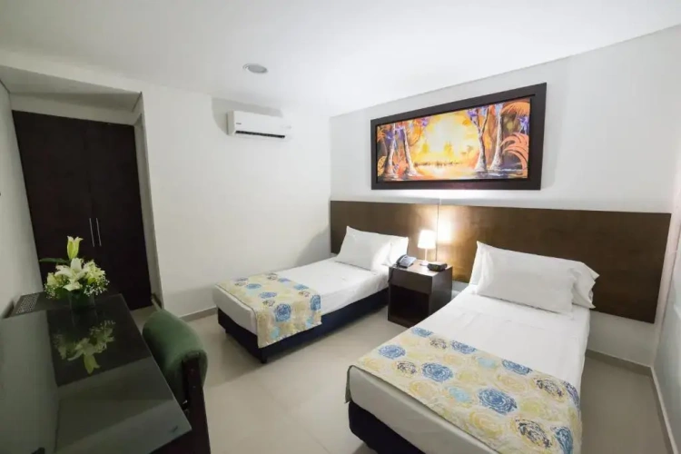 Standard Twin room