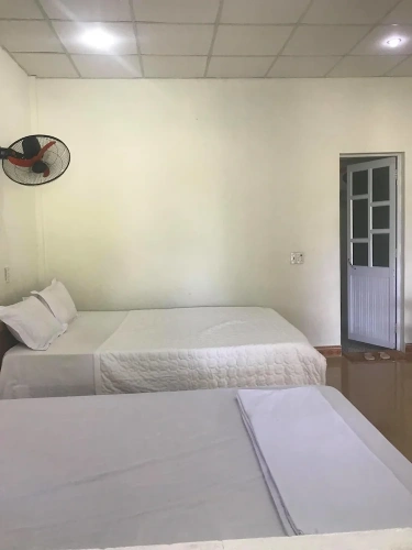 Economy Triple room