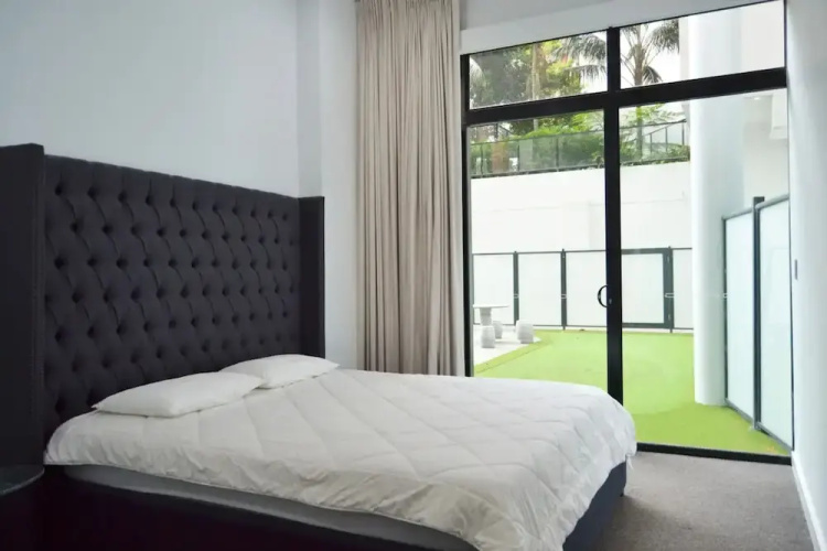 Modern and Spacious 2 Bedroom Apartment in Ultimo