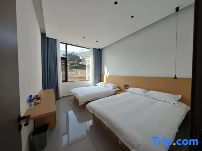 2 Bedrooms Luxury Suite