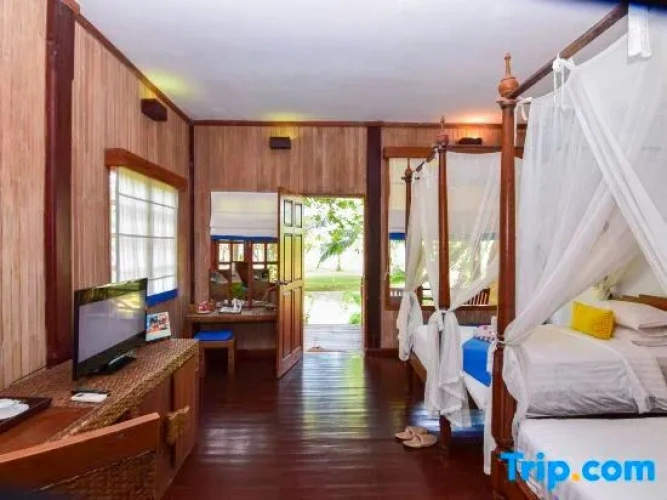 Twin Cottage with ocean view