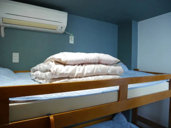 G'inns guest house - Hostel