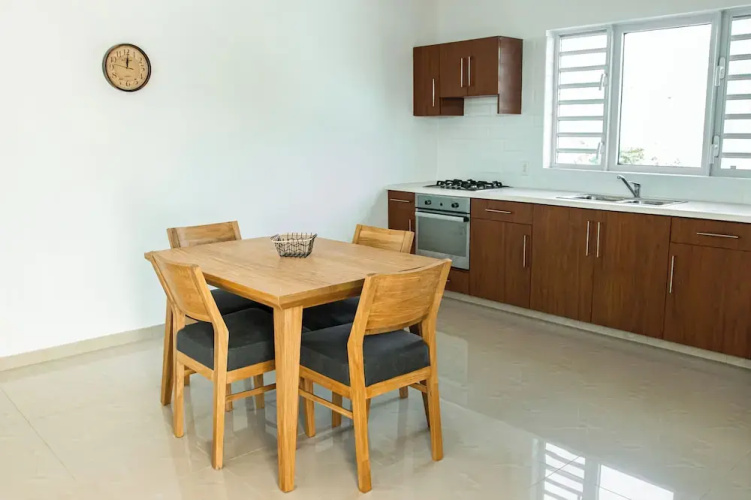 Lyra Vacation Rentals