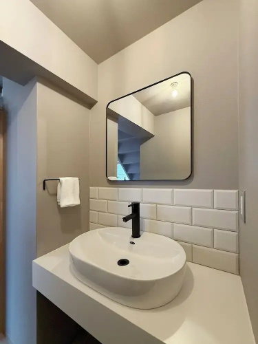 Reno bld 301