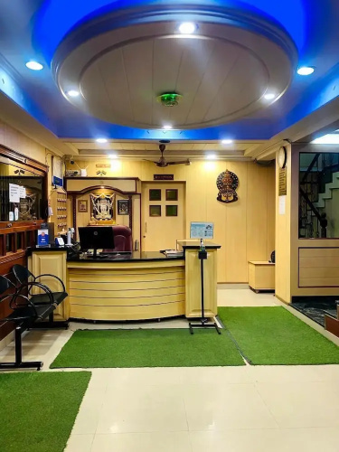 Mayur Paradise