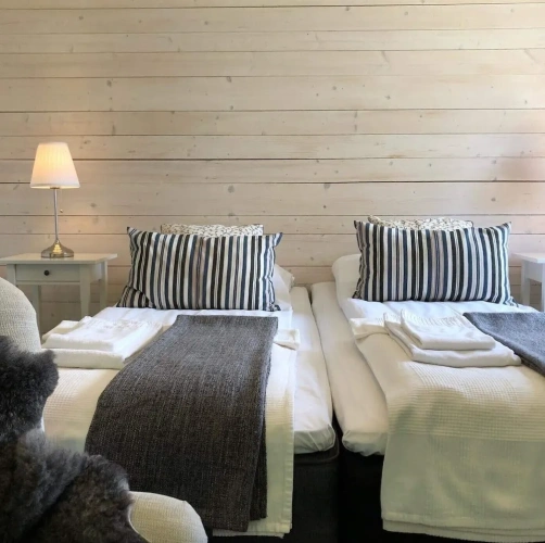 2 Bedrooms Standard Family room