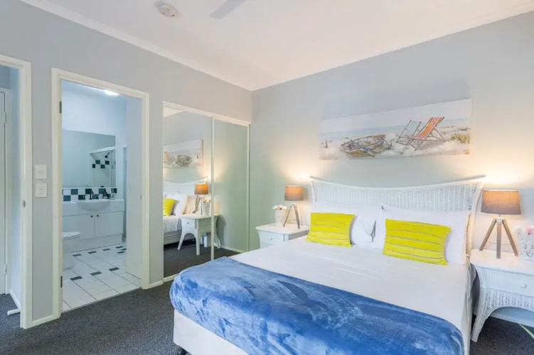 Apartment 236