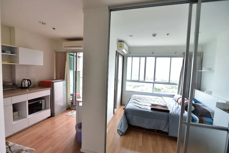 Lumpini Wongamat Suites