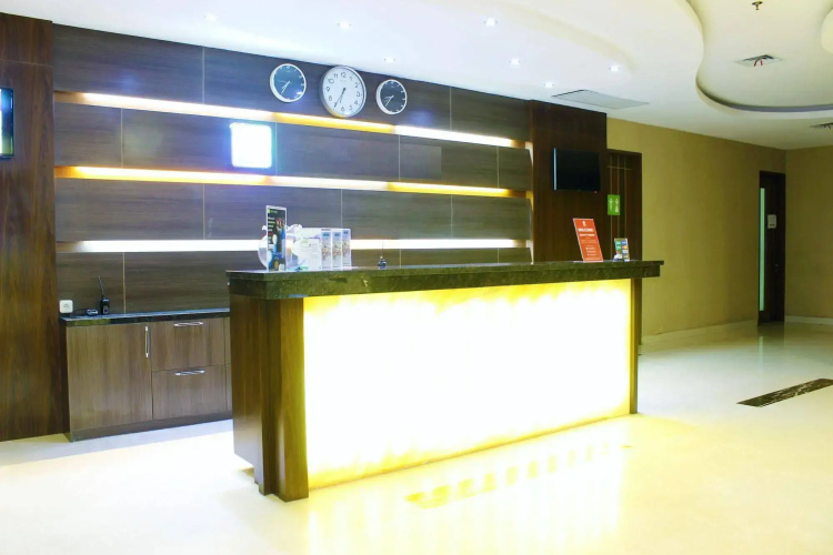 ZEN Rooms Cideng Timur Raya