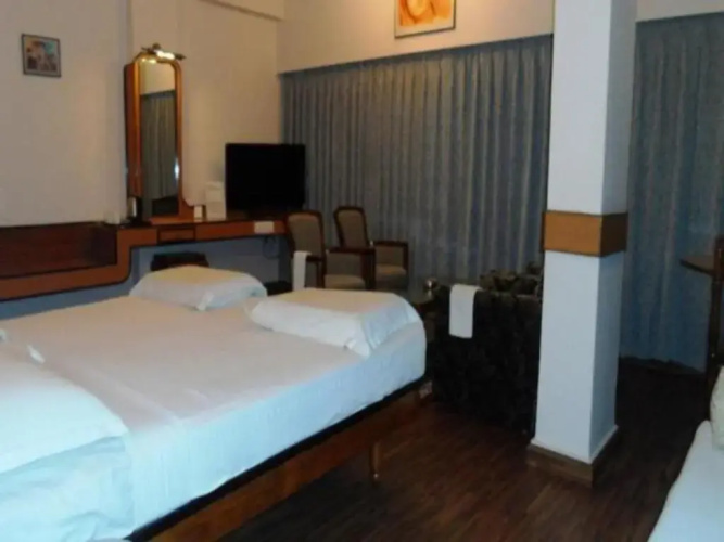 Hotel Sindhuri Park