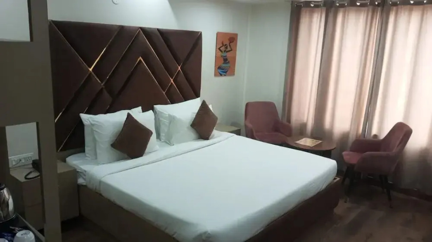 Nat Grand Regency