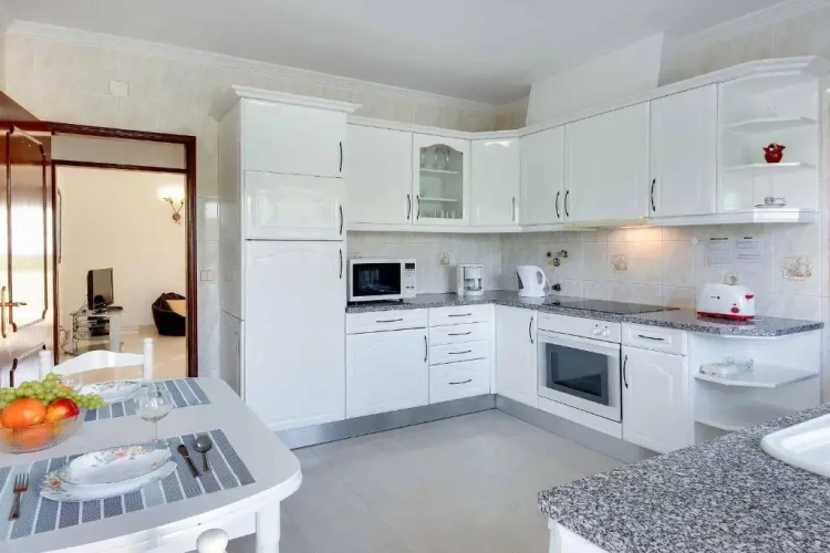 3 Bedrooms Villa