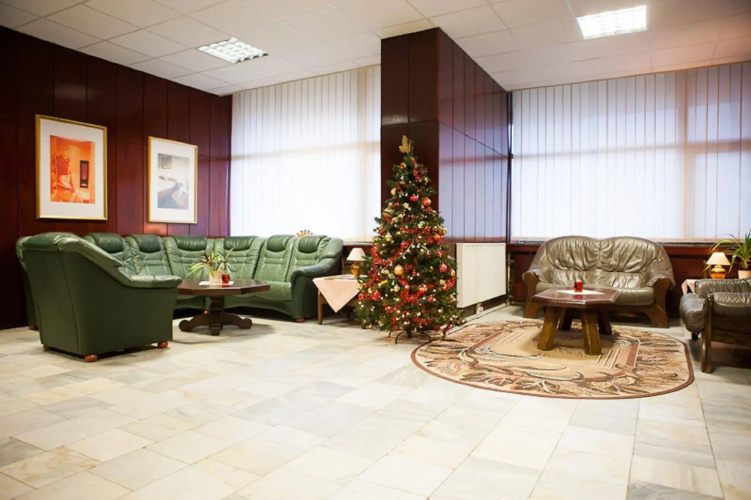 Hotel Satelit