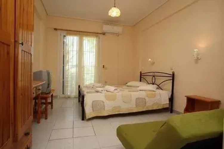 Nefeli Wind Club Apartments
