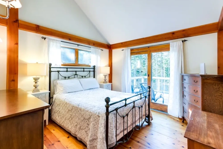2 Bedrooms Cottage