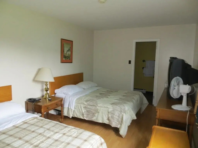 Riverwalk Hotel and Suites