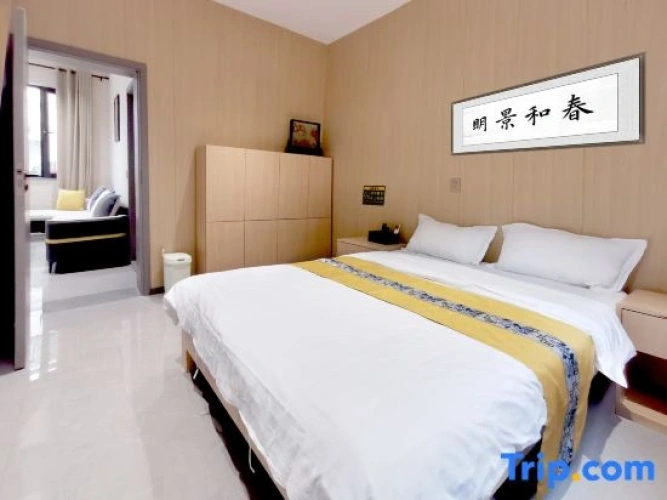 2 Bedrooms Deluxe Family Suite