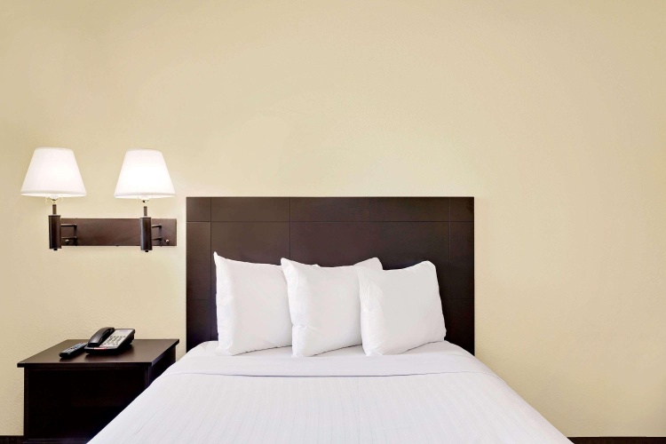 Howard Johnson by Wyndham Las Vegas Near The Strip photo 8