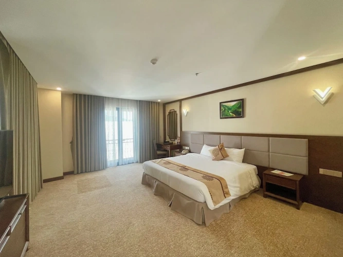Standard Double room with balcony and with city view