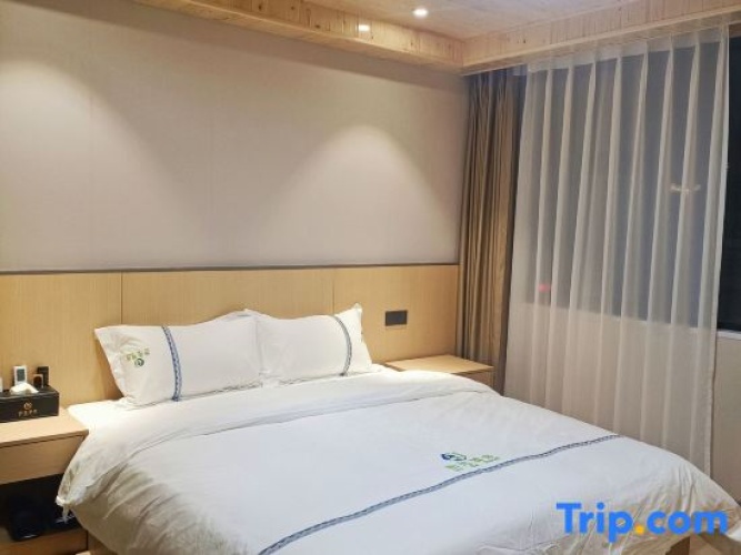 Standard Double room with view