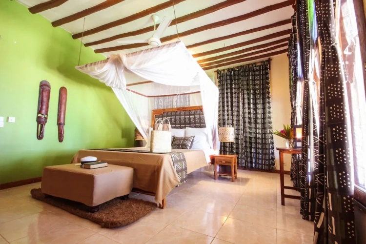 Classic Twin room with balcony and with garden view