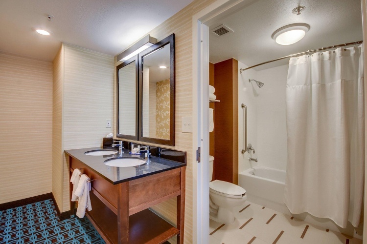 Double Suite
