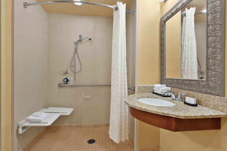 Embassy Suites by Hilton Huntsville photo 11