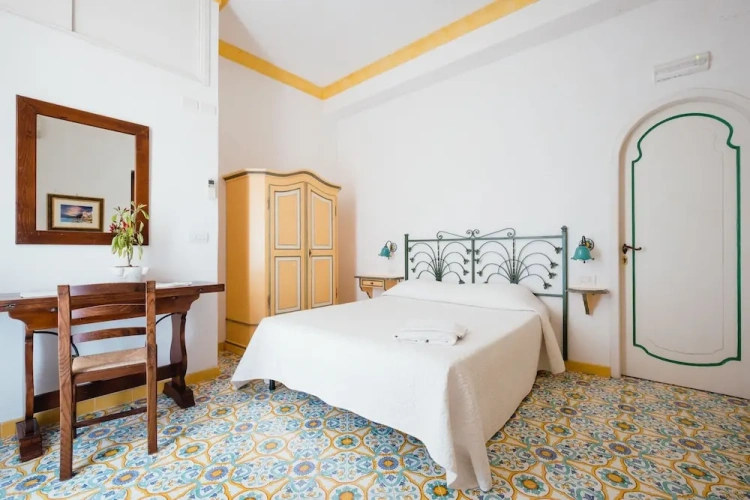 Superior Double room with balcony