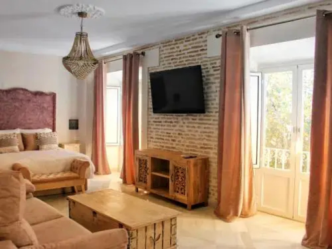 Adriano Apartments